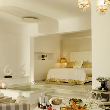 Gold - Small Luxury Of The World Hotel