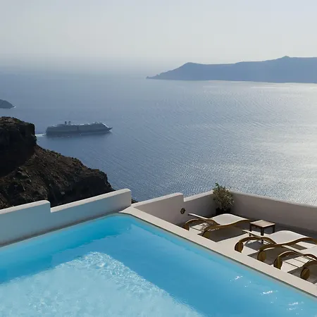 Gold - Small Luxury Of The World 4*