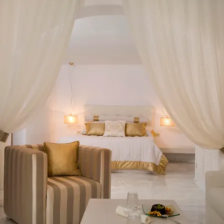 Gold - Small Luxury Of The World Hotel 4*