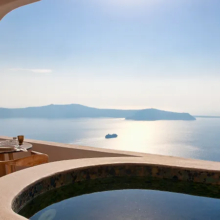 Gold - Small Luxury Of The World 4*