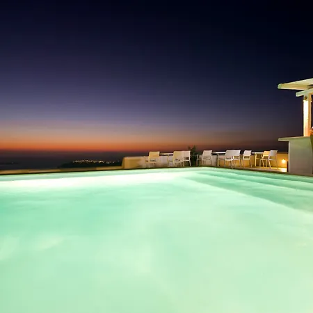 Gold - Small Luxury Of The World Hotel 4*