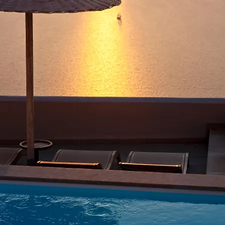 Gold - Small Luxury Of The World Hotel