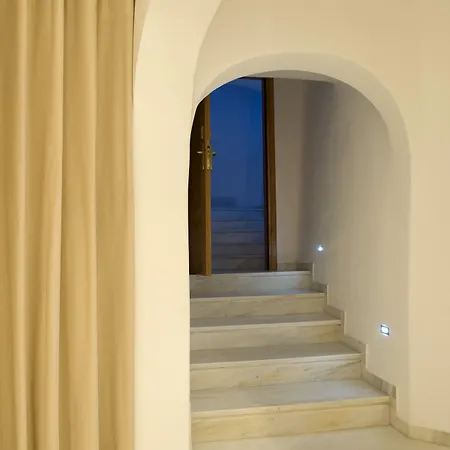 Gold - Small Luxury Of The World Hotell Imerovigli (Santorini)