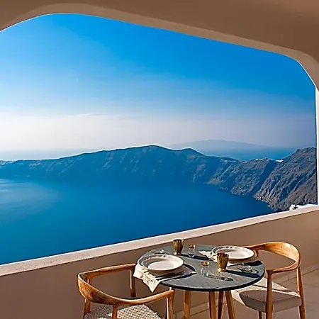 Gold - Small Luxury Of The World 4*