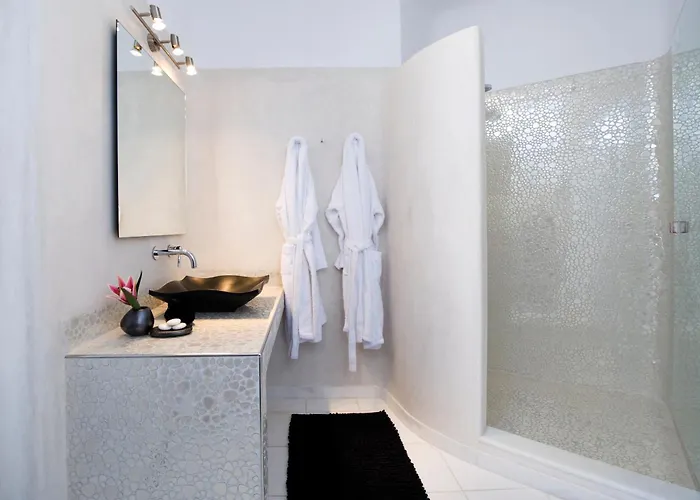 Gold - Small Luxury Of The World Hotel