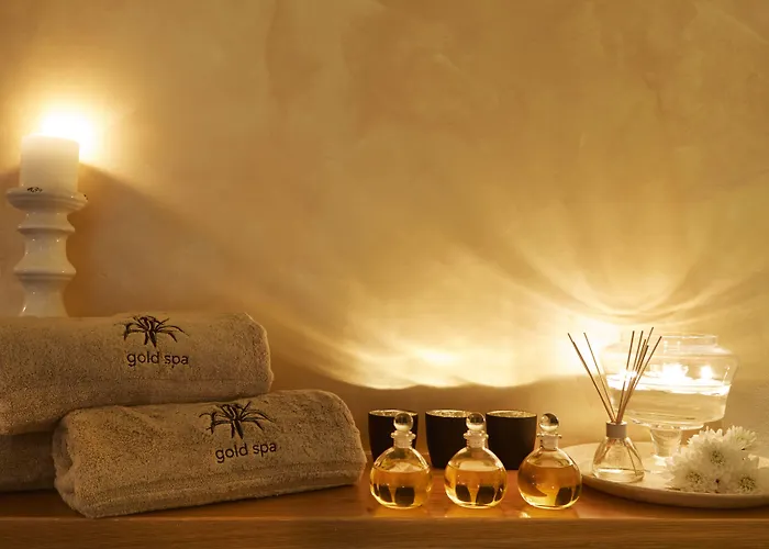 Gold - Small Luxury Of The World Hotel 4*