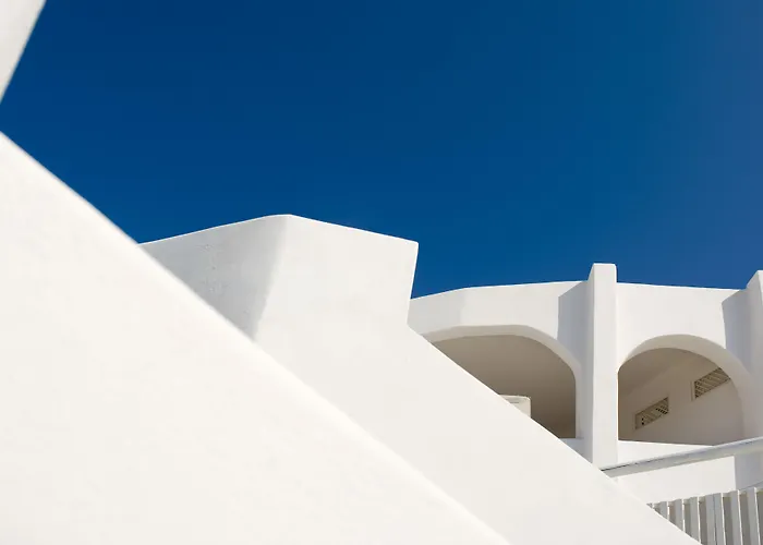 Gold - Small Luxury Of The World 4*