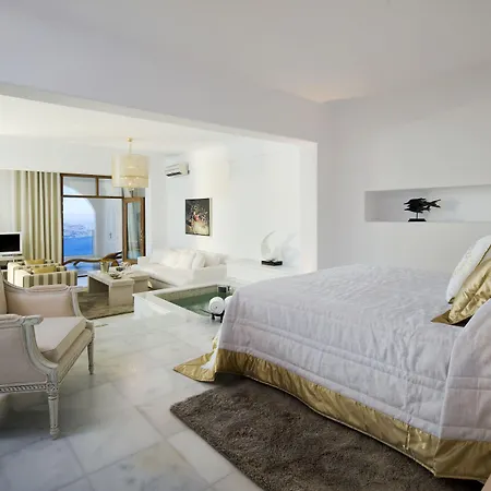 Gold - Small Luxury Of The World מלון 4*